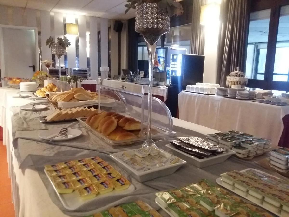 Riabela Inn Торейра Екстериор снимка