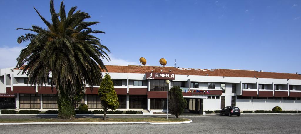 Riabela Inn Торейра Екстериор снимка