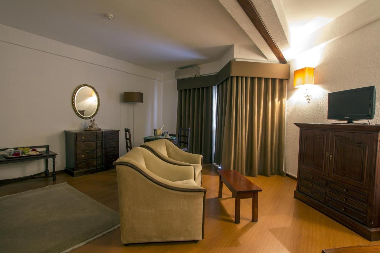 Riabela Inn Торейра Екстериор снимка